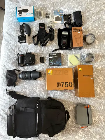Nikon D750 with Nikon 28-300 Lens