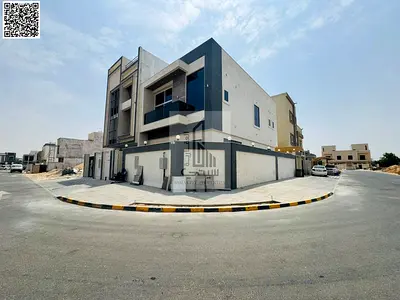 فيلا للبيع في منطقة الزاهيه المميزات: • 4 غرف نوم ماستر • مجلس مع حمام • صالة مع حمام • مطبخ رئيسي • غرفة خادمة • ارتداد كبير أمام الفيلا ال