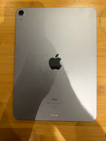 Apple iPad Air 4 gen - brand new Condition ( activation locked and a line on screen )