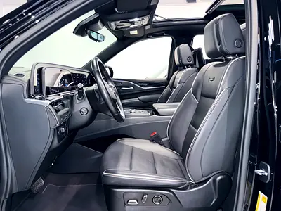صورة 4 لـ 2023 Cadillac ESCALADE