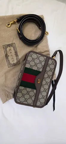 Gucci Supreme GG Canvas Small Shoulder/Crossbody Bag with Strap - Good Condition