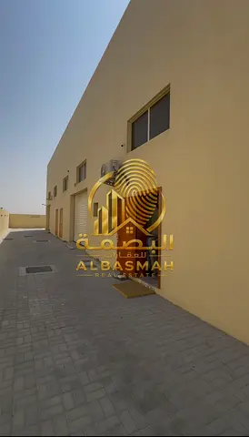 مستودع للبيع بتملك حر في موقع مميز – منطقة الصجعة الصناعية، الشارقة، حنون جليل، بلوك 3