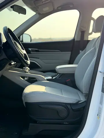 صورة 9 لـ 2020 KIA TELLURIDE