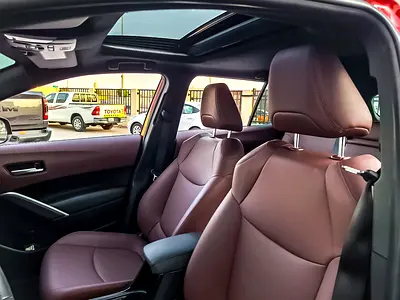 2024 Toyota COROLLA CROSS 照片 9