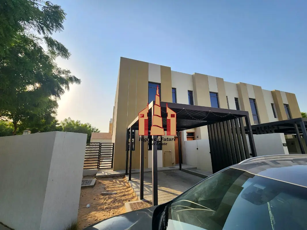 Hote offer 2bhk maidroom in 85k 4baths balcony wardrobes 1parking free