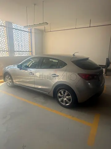 Mazda 3 Hatchback 2015 GCC Specs in Excellent Condition