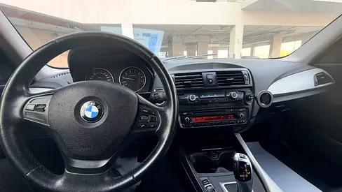 صورة 8 لـ 2014 BMW 1-SERIES