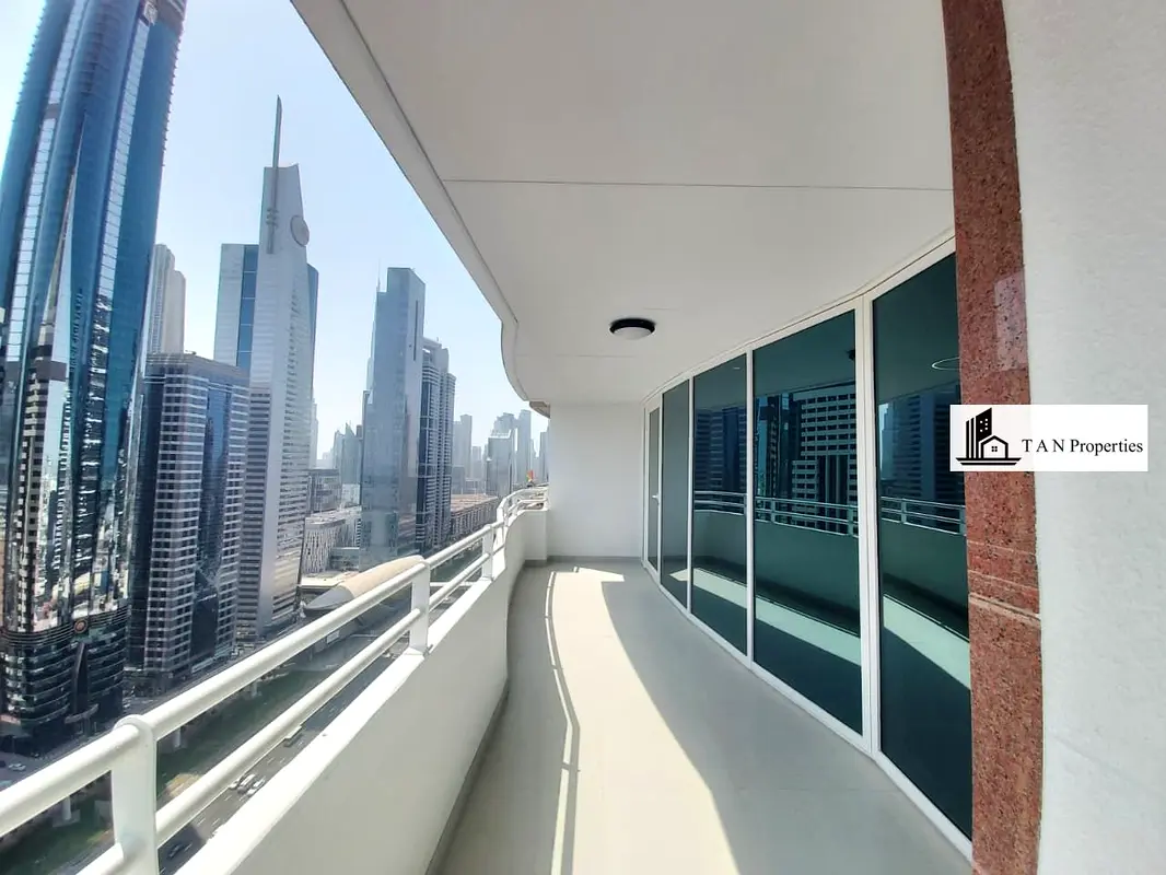 HUGE LAYOUT | NEARBY METRO | MODREN DESIGN 3BR + Maid