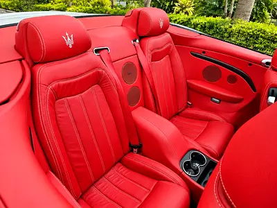 2011 Maserati GRANCABRIO — миниатюра 17