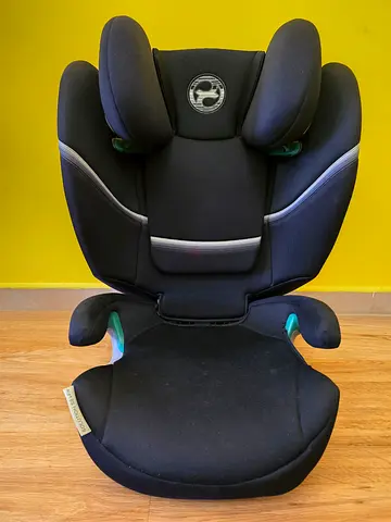 Black high-back booster car seat (child) - Good condition