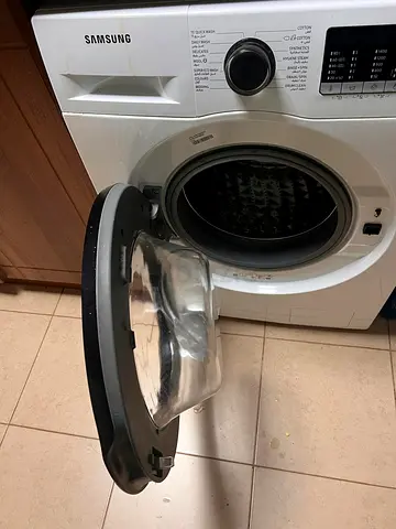 Samsung Front Load Washing Machine - Good Working Condition