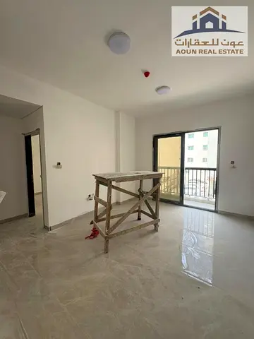 🔥 غرفة وصالة في مويلح القديمة | تحت الصيانة | 38,000 درهم | 4 دفعات 🇦🇪 شقة غرفة وصالة للإيجار السنوي – مويلح القديمة، الشارقة