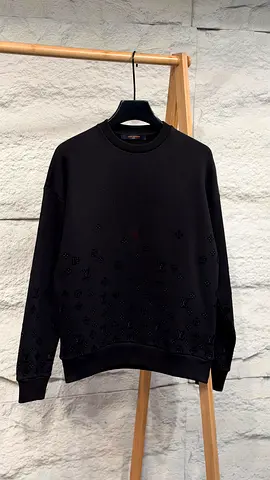 Louis vuitton men's sweater