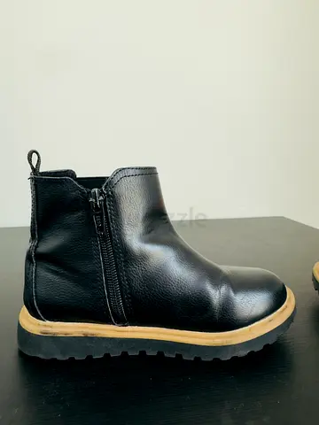 H&M Chelsea boots for little girl or boy  -Clearance!