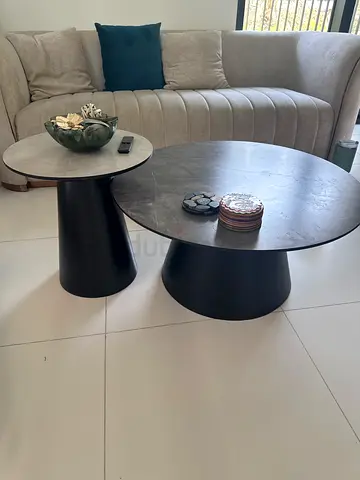 Set of 2 Round Nesting Coffee Tables - Black Base, Grey Top
