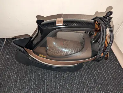 Steam Iron
