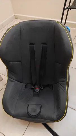 Used convertible toddler / baby car seat