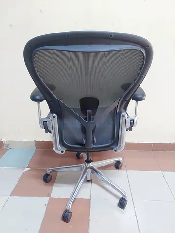 Stock Piece Remastered Version Herman Miller Aeron Graphite Chair Size C Polished Aluminium Frame