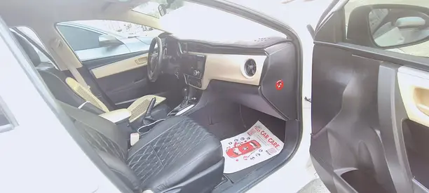 صورة مصغرة 11 لـ 2018 Toyota COROLLA
