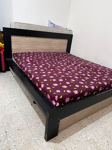 Bed with mattress 180 X 210 CM, in good condition