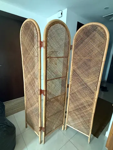 Three-panel rattan folding room divider / privacy screen