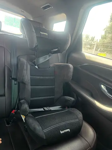 Harmony Branded, Kiddy high-back booster car seat in black — good condition