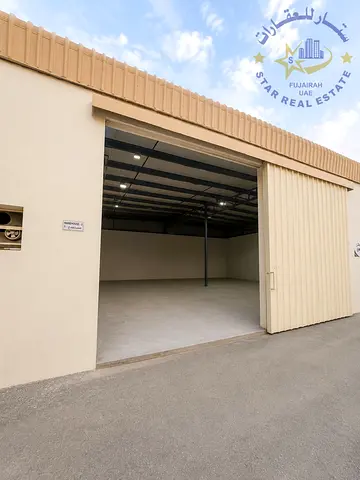 For Rent Warehouse Area: 250 m² in Al Hail Industrial – Fujairah
