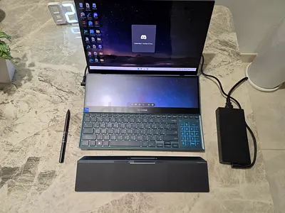 ASUS Zenbook Pro Duo 15 OLED | i9-12900H | RTX 3070 Ti | 32GB LPDDR5 |1TB SSD| Dual 4K with Stylus
