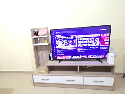 LG 50" TV and TV unit for sale