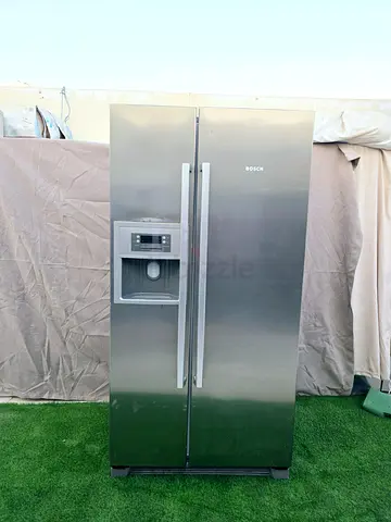 Bosch Side-by-Side Refrigerator - Stainless Steel, Water/ICE Dispenser