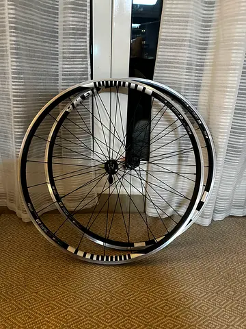 DT Swiss R460 Wheelset