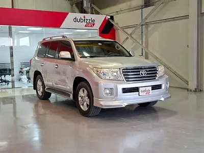 AED 5825/month | 2015 Toyota Land Cruiser | GCC Specs | Ref#530459