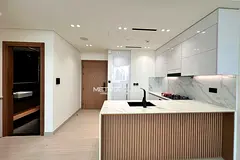 Spacious Unit | Marina View | Appliances Included