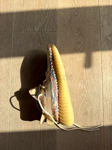 Used Yeezy-style Multicolor Casual Sneaker - Size Unknown