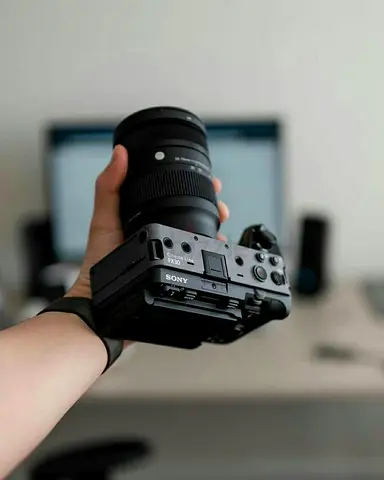 USED Sony FX30 Mirrorless Cinema Camera (Body Only) - Excellent Condition