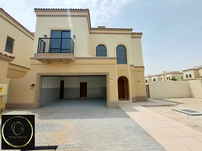 Elegant, Stand Alone 3 Bedrooms Corner Villa, With Large Plot Area, Ready to Move