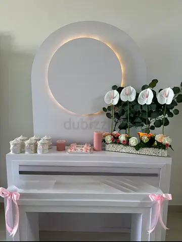 White Decorative Console Table with Backdrop and LED Accent
