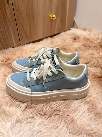Rubber Shoes / Sneakers
