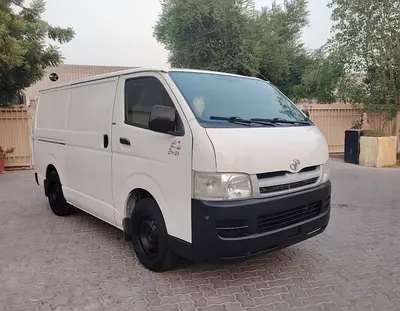 2007 Toyota HIACE — фото 2