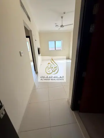 شقة مميزة,بلكونة,صيانة مجانية,مساحة واسعة,موقع مميز,سهل الوصول