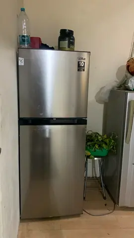 Refrigerator for Sale AED 500 | Excellent Condition | 10 Years Warranty | Lock & Keys | BurJuman