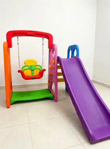 2 in 1 kids Slide with Swing - very good condition