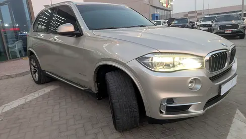2016 BMW X5 sDrive35i GCC Specs