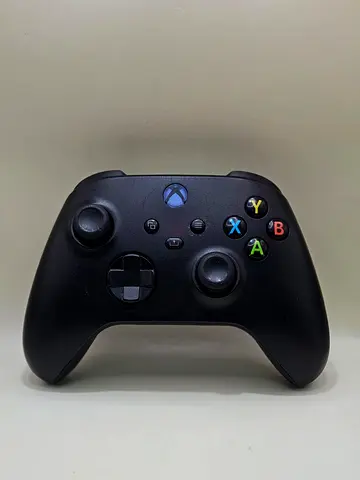 Original Microsoft Xbox XIS Wireless Controller in Carbon Black.