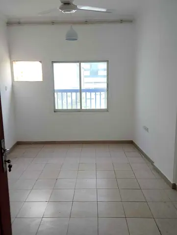 HOT OFFER SPACIOUS 1BHK APARTMENT AVAILABLE NEAR MUBARAK CENTER