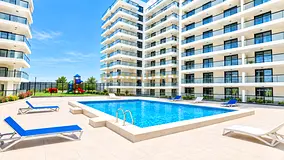 VACANT 2BR + MAID | 1,129 SQFT | MID FLOOR
