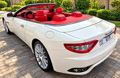 صورة 7 لـ 2011 Maserati GRANCABRIO
