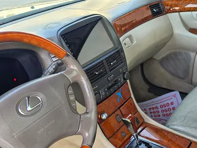 صورة 7 لـ 2001 Lexus LS-SERIES