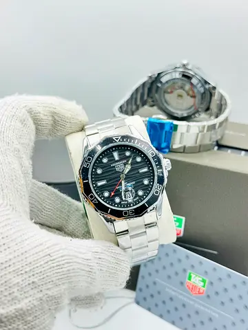 TAG heuer aquaracer mens quartz watch