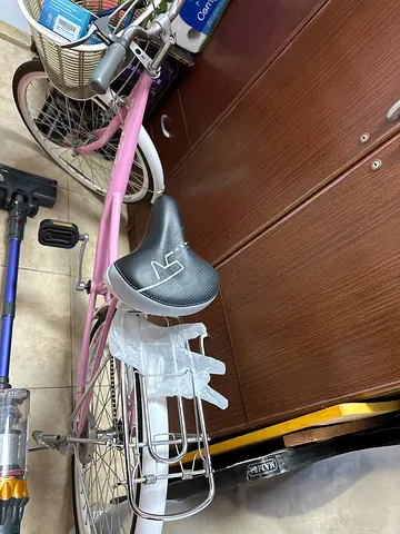 Pink city/commuter bicycle with rack and basket - good working condition